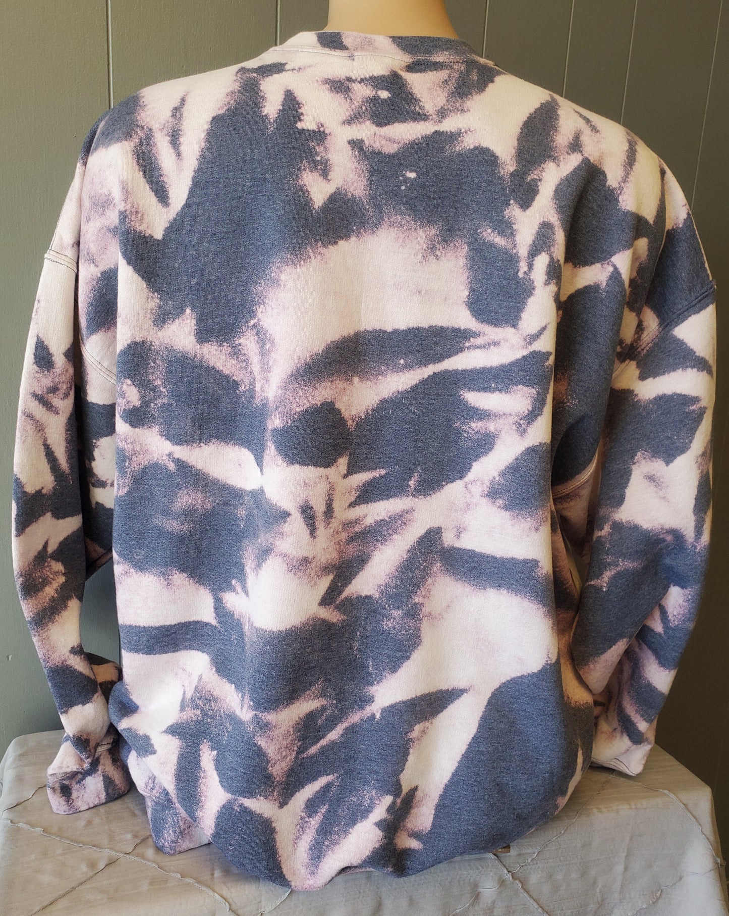 Navy Bleached Sweatshirt