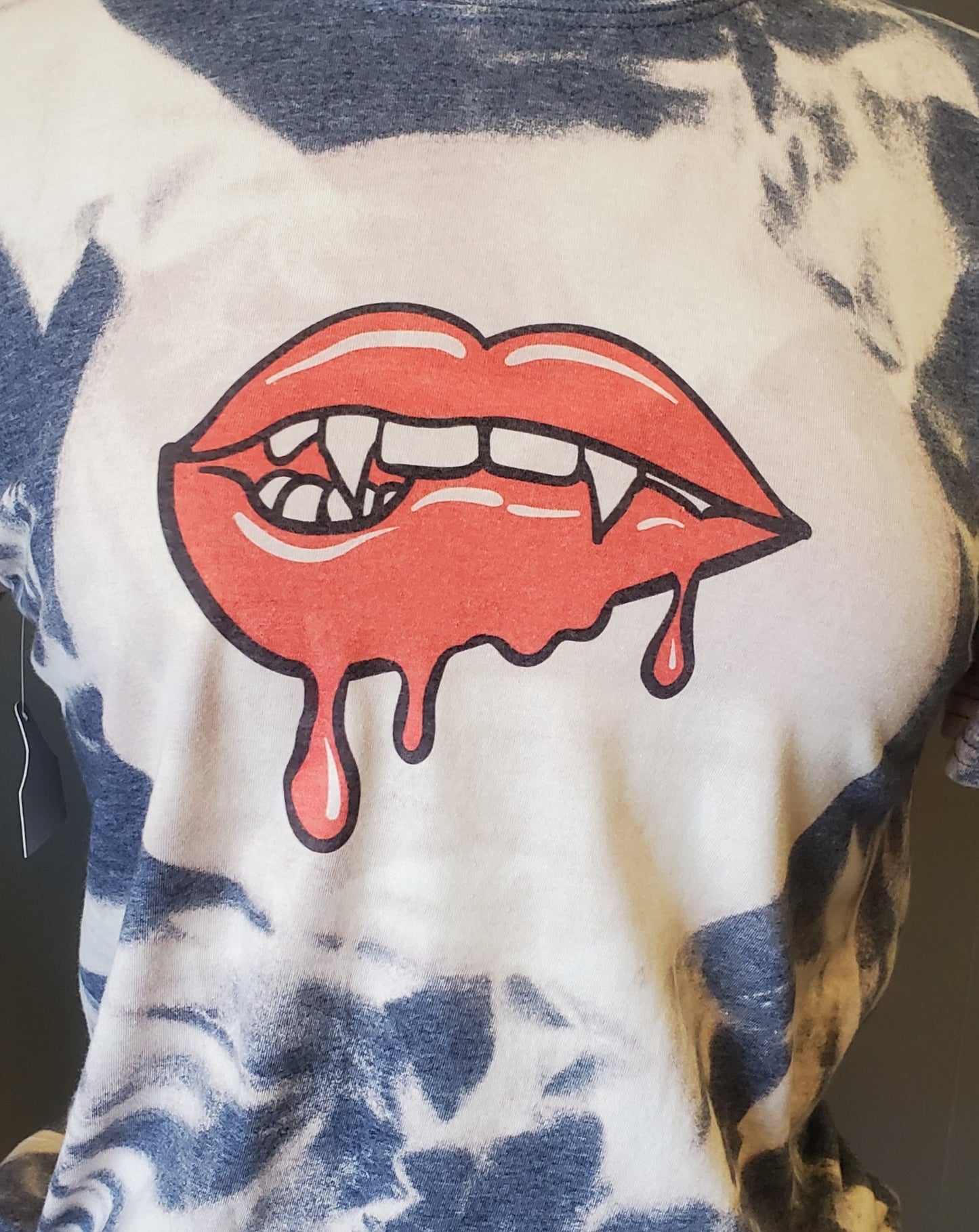 Vampire Lips Bleached T-Shirt